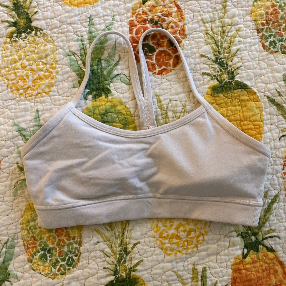 Lululemon sports bra, size 4